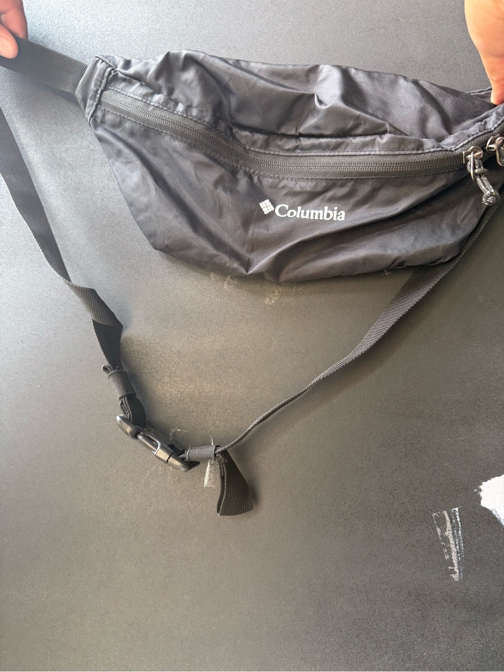 Columbia Black Belt Bag with Front Zip Pocket